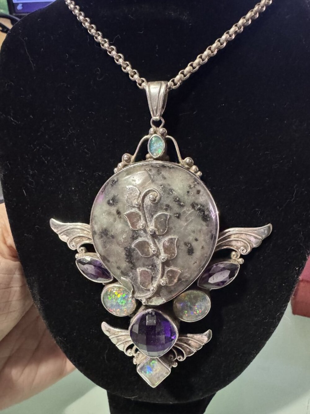 Shankari Vintage Rare XL SUGILITE/Amethyst/Opal Winged Pendant